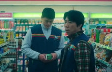 넷플릭스 속 국내 편의점 주목 오징어게임 깐부 재회 CU, D.P.(디피) 논란 세븐일레븐