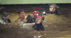 '포항 지하주차장 참변' 경찰 68명 수사팀 꾸렸다…관리소 방송도 쟁점