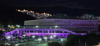 부산시, 아시아드주경기장 BTS 대표 관광지로…보라로드·보라점등식 진행