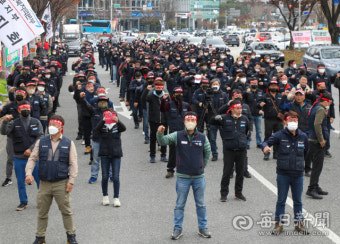 [화물연대 파업 이틀째] 경북지역, 별다른 충돌없지만 긴장감 '팽팽'
