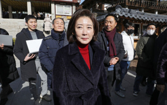 홍준표, 대구 온 나경원에 