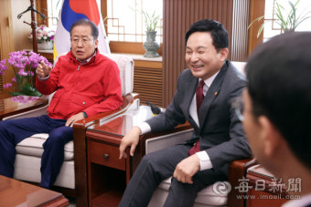 [포토뉴스] 원희룡 국토교통부 장관, 홍준표 대구시장 만나