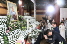 조계종 원로의원 성타대종사 영결식…불국사 무설전서 ‘원로회의장’ 엄수