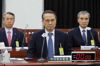 [속보] 尹, 김규현 국정원장과 1·2차장 사표 수리…