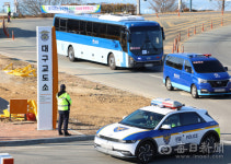 [포토뉴스] 이사오는 대구교도소 재소자들