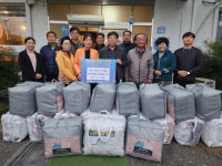 경북 칠곡군 왜관백합라이온스클럽…400만원 상당 이불세트 전달
