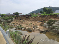 경북 영천서 저수지 및 하천 제방 붕괴 사고 잇따라