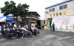 물난리 현장은 뒷전, 마을 행사 찾아가 축사…최기문 영천시장 뒷말 무성