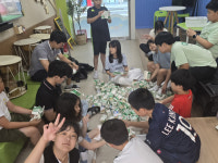 안동 신성초, 씻고 말린 급식 우유팩 모아 탄소중립 실천에 앞장