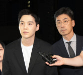 강인아이피앤로법률사무소 | BTS 슈가 변호인은 검사 출신…과거 '슈주 강인'도 변호
