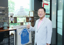 [출향인을 만나다] 박정관 (주)위드팜 회장…국내 첫 조제전문 약국체인 설립, 의약분업 제도 정착 기여