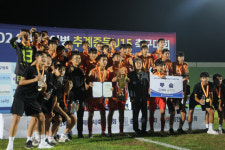 꼴찌의 반란 경북 영주 풍기중학교 축구부 전국 대회 1등 석권 이유는