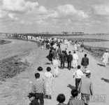 [김태형의 찰나의 순간 역사적 기록]  1967년, 1970년 두 번 열린 포항종합제철 기공식