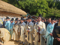 애국과 번영의 뜻을 계속 이어가겠다 박정희 대통령 서거 45주기 추도식 거행