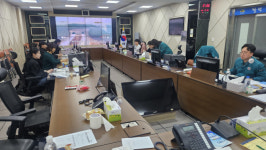 끊임없이 울리는 의성 산불 대피 명령…재난본부는 전쟁터