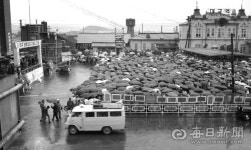 [김태형의 찰나의 순간 역사적 기록]  1970년 남북소통 대구역지하도 건설