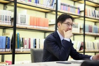 김경수 