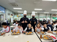 랍스터 요리가 계성초교 급식에 나온다고요?