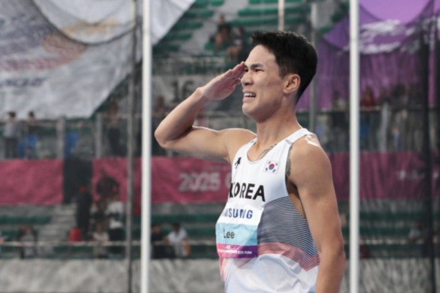 이재웅, 1500m 한국 신기록 경신 두 차례!