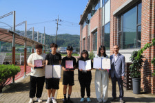 한울안중학교, 제1회 와룡문예대전에서 최우수상 수상