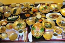 [문화식객 이춘호의 미각기행] (41)영호남 한정식 이야기