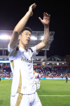 손흥민, LAFC 데뷔전…페널티킥 얻어 무승부에 기여