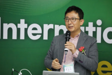 [박순석의 동물병원 24시]  미래 국가 주력 산업이 될 반려 동물 산업