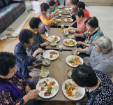 안동 경로당 어르신께 한주 5일, 하루 세끼 식사 챙겨 드려요