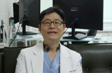 김치호 세강병원 원장 대를 이어 맺은 경찰과의 인연, 지역사회 봉사로