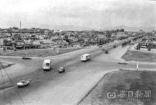 김태형의 찰나의 순간 역사적 기록 <55> 14년 만에 뚫은 달구벌대로