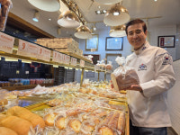 착한 빵집 운영하는 구민회 대표 봉사하는 마음…건강한 빵 선보일 것 [이코노피플]