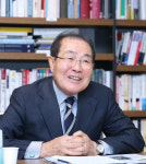 윤동한 한국콜마 회장 충무공이 실천한 경청의 리더십 주목해야