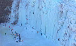 [김도훈 기자의 아웃도어 라이프] 겨울 산악레포츠의 꽃 빙벽등반