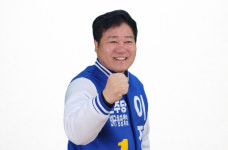 지원 아닌 구조…이정식, 부산 연제구 경제 해법 제시
