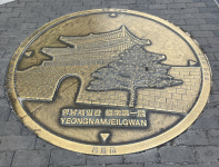 [골목뒷담] 맨홀의 고고학