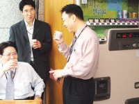 “누가 뭐라해도 자판기 커피지”