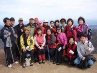 물리치료실 갖춘 주민 사랑방