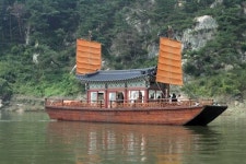 ‘황포돛배’ 백마강 명물로