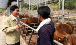 박동철 금산군수, 한우농가 방문