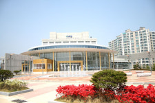 옥천문화예술회관 오는 16일 개관