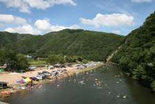 칠갑산 까치내등 가족피서지 인기