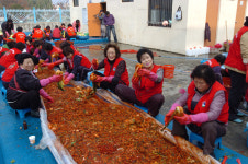 음성군여성단체협의회 사랑의 김장 담그기 행사