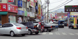 충주시 주정차단속, 주말·저녁 혼잡시간엔 ‘쿨쿨’