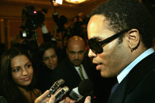 에미상 시상식에 나타난 레니 크라비츠