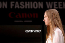 BRITAIN FASHION LONDON FASHION WEEK