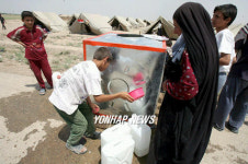 IRAQ REFUGEES