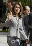 SPAIN DISEASES ROYALS