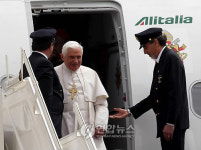 JORDAN MIDEAST POPE VISIT