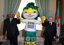 ALGERIA SOUTH AFRICA  BOUTEFLIKA-ZUMA