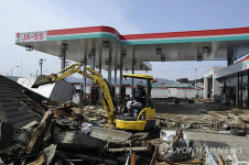 JAPAN EARTHQUAKE TSUNAMI
